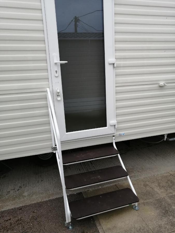 Villa 709 Seawick Jaywick Sands Esterno foto